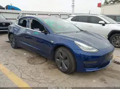 5YJ3E1EA1KF193592 2019 TESLA MODEL 3