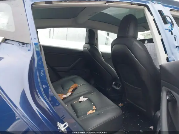 5YJ3E1EA1KF193592 2019 TESLA MODEL 3 - Image 8