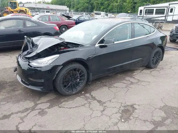 5YJ3E1EA1KF296351 2019 TESLA MODEL 3 - Image 2