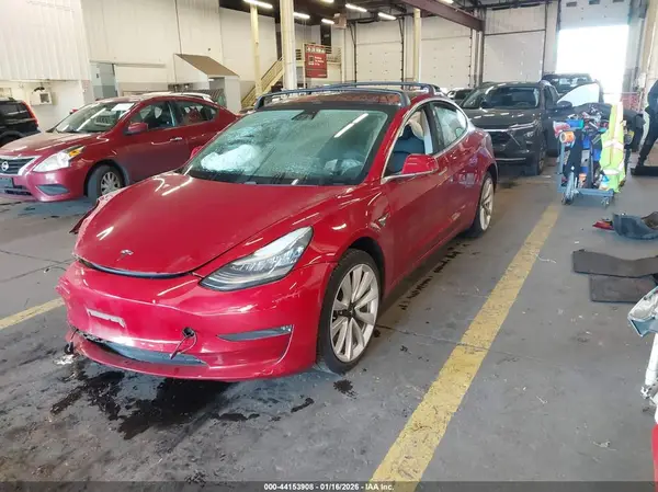 5YJ3E1EA1KF298990 2019 TESLA MODEL 3 - Image 2