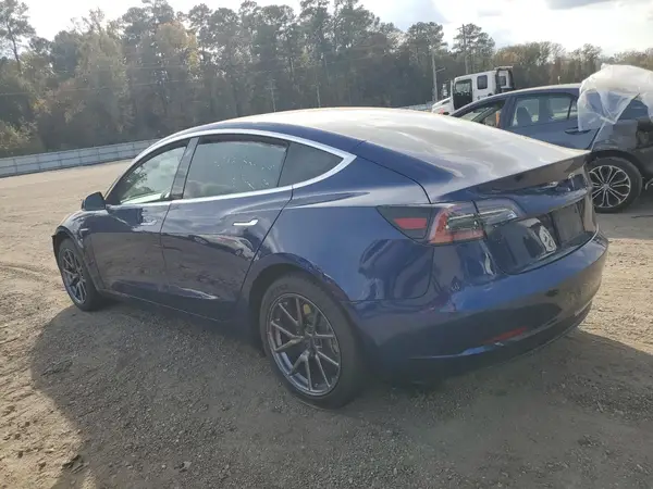 5YJ3E1EA1KF299380 2019 TESLA MODEL 3 - Image 2