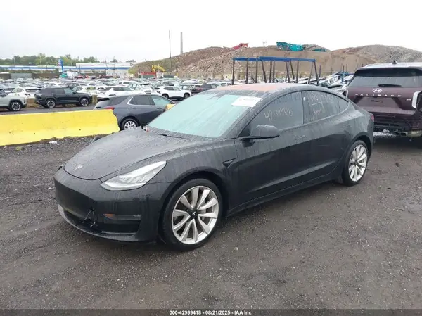 5YJ3E1EA1KF300494 2019 TESLA MODEL 3 - Image 2