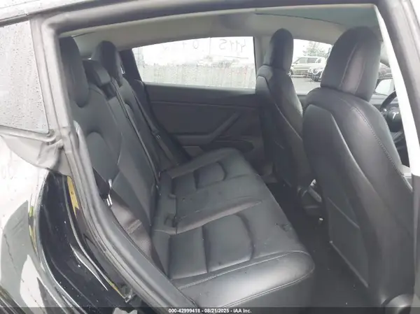 5YJ3E1EA1KF300494 2019 TESLA MODEL 3 - Image 8
