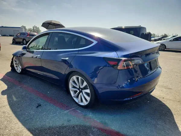 5YJ3E1EA1KF301273 2019 TESLA MODEL 3 - Image 2