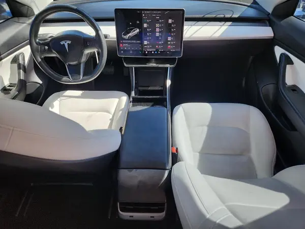 5YJ3E1EA1KF301600 2019 TESLA MODEL 3 - Image 8