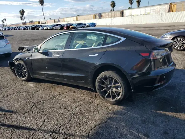 5YJ3E1EA1KF302097 2019 TESLA MODEL 3 - Image 2