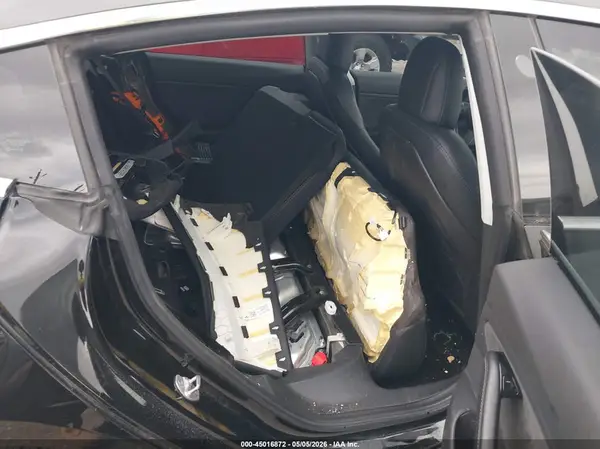 5YJ3E1EA1KF304383 2019 TESLA MODEL 3 - Image 8
