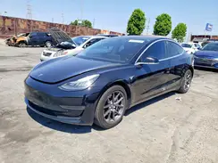 5YJ3E1EA1KF305078 2019 TESLA MODEL 3