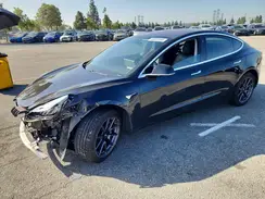 5YJ3E1EA1KF306005 2019 TESLA MODEL 3