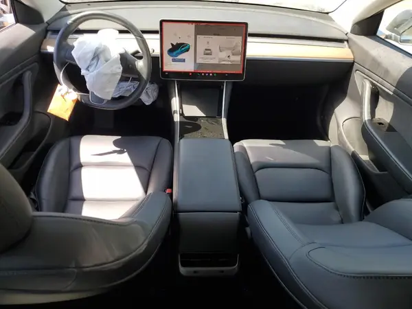 5YJ3E1EA1KF306134 2019 TESLA MODEL 3 - Image 8