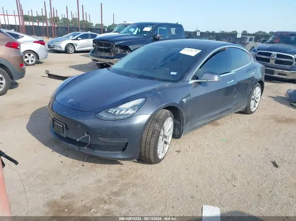 5YJ3E1EA1KF307588 2019 TESLA MODEL 3 - Image 2