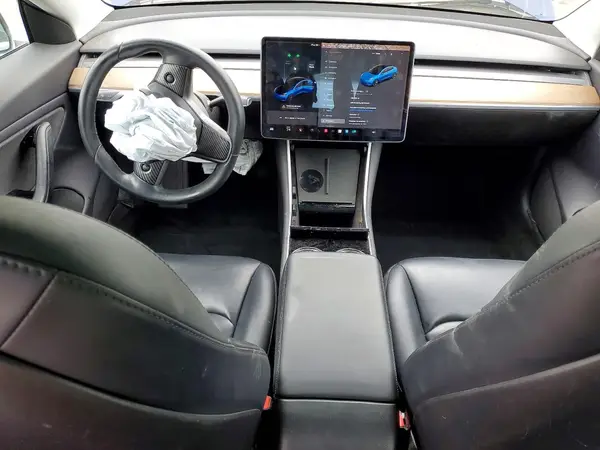 5YJ3E1EA1KF309387 2019 TESLA MODEL 3 - Image 8