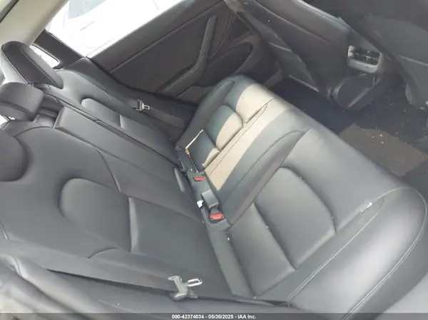 5YJ3E1EA1KF310118 2019 TESLA MODEL 3 - Image 8