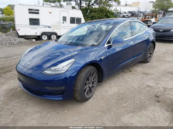 5YJ3E1EA1KF313908 2019 TESLA MODEL 3 - Image 2