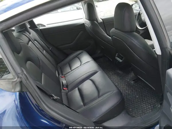 5YJ3E1EA1KF313908 2019 TESLA MODEL 3 - Image 8