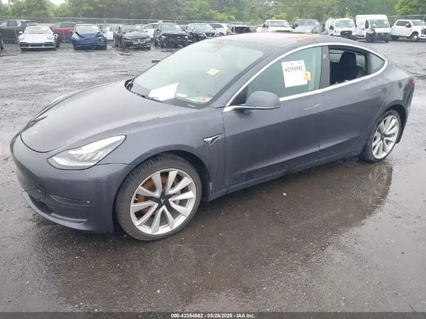 5YJ3E1EA1KF327100 2019 TESLA MODEL 3 - Image 2