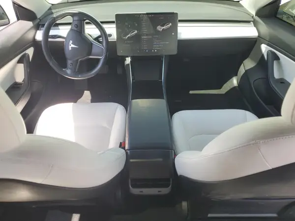 5YJ3E1EA1KF327193 2019 TESLA MODEL 3 - Image 8