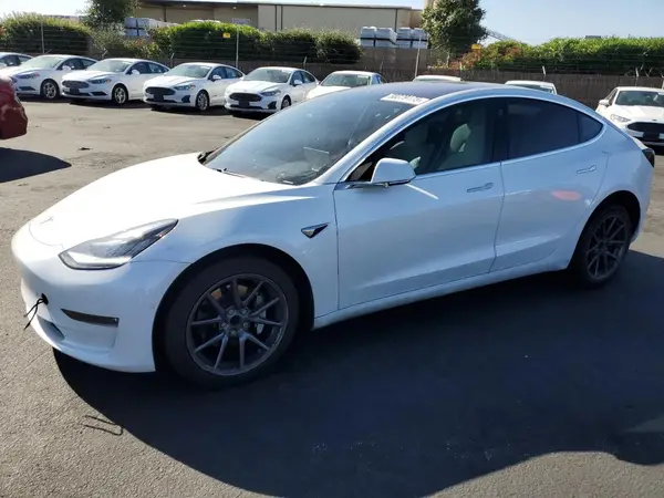 5YJ3E1EA1KF327209 2019 TESLA MODEL 3 - Image 1