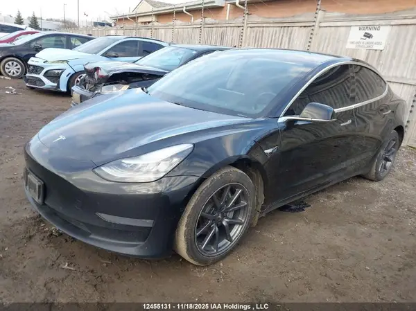 5YJ3E1EA1KF329364 2019 TESLA MODEL 3 - Image 2