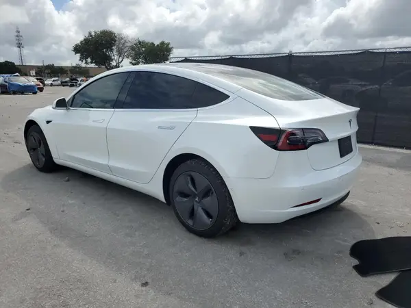 5YJ3E1EA1KF331664 2019 TESLA MODEL 3 - Image 2