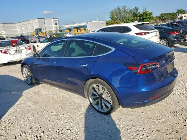 5YJ3E1EA1KF346360 2019 TESLA MODEL 3 - Image 2