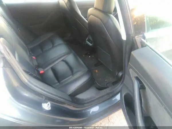 5YJ3E1EA1KF353048 2019 TESLA MODEL 3 - Image 8