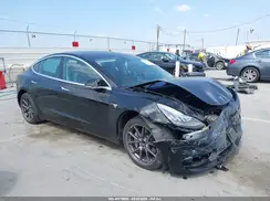 5YJ3E1EA1KF361716 2019 TESLA MODEL 3