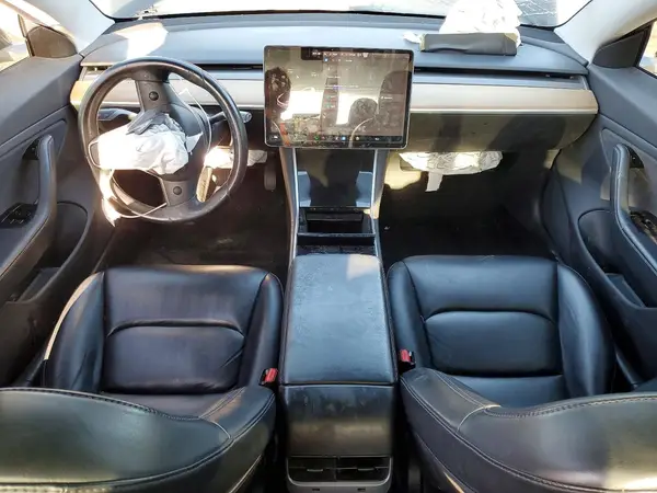 5YJ3E1EA1KF361893 2019 TESLA MODEL 3 - Image 8