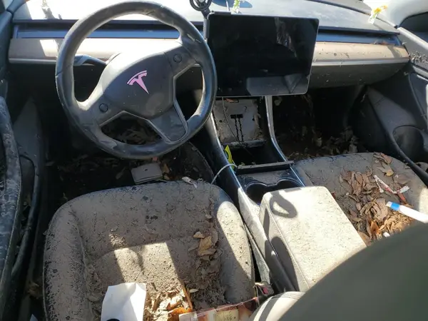 5YJ3E1EA1KF394635 2019 TESLA MODEL 3 - Image 8