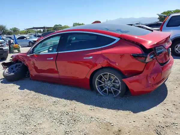 5YJ3E1EA1KF396496 2019 TESLA MODEL 3 - Image 2