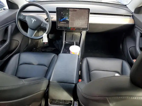 5YJ3E1EA1KF396840 2019 TESLA MODEL 3 - Image 8