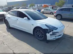 5YJ3E1EA1KF396949 2019 TESLA MODEL 3