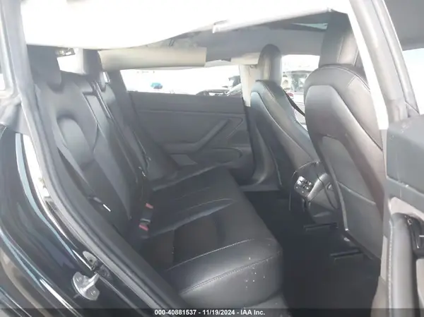 5YJ3E1EA1KF399916 2019 TESLA MODEL 3 - Image 8