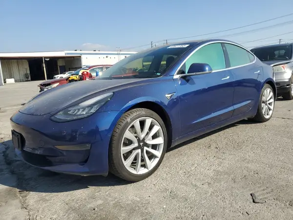 5YJ3E1EA1KF402281 2019 TESLA MODEL 3 - Image 1