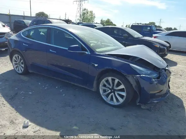 5YJ3E1EA1KF402295 2019 TESLA MODEL 3 - Image 1