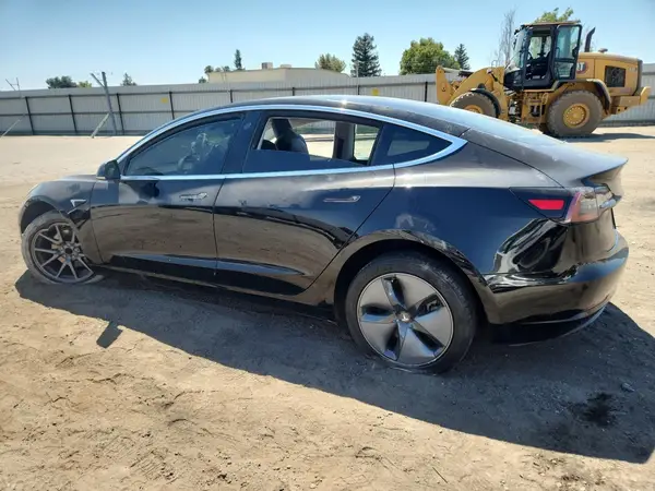 5YJ3E1EA1KF410073 2019 TESLA MODEL 3 - Image 2