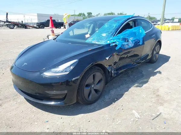 5YJ3E1EA1KF410283 2019 TESLA MODEL 3 - Image 2