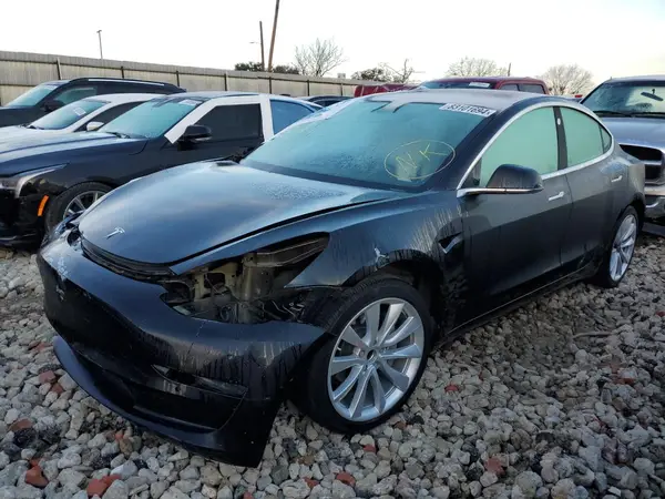 5YJ3E1EA1KF415368 2019 TESLA MODEL 3 - Image 1