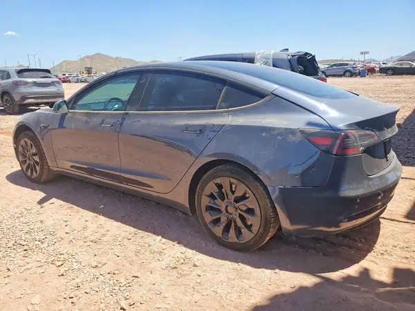 5YJ3E1EA1KF424832 2019 TESLA MODEL 3 - Image 2