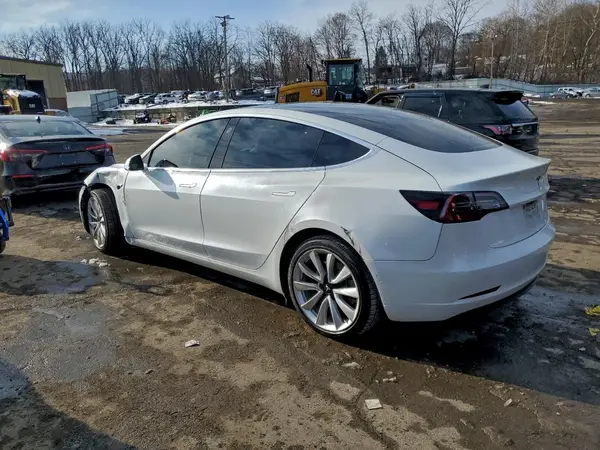 5YJ3E1EA1KF426337 2019 TESLA MODEL 3 - Image 2