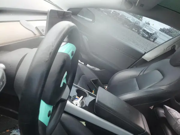 5YJ3E1EA1KF426774 2019 TESLA MODEL 3 - Image 8