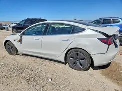 5YJ3E1EA1KF427262 2019 TESLA MODEL 3