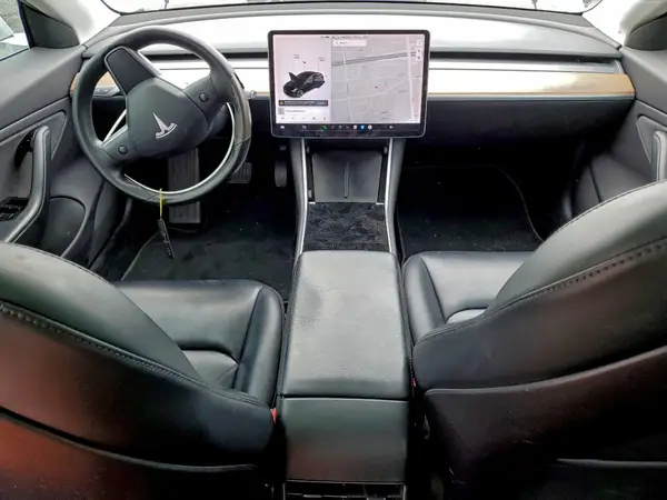 5YJ3E1EA1KF428928 2019 TESLA MODEL 3 - Image 8