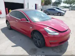 5YJ3E1EA1KF435264 2019 TESLA MODEL 3