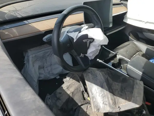 5YJ3E1EA1KF436317 2019 TESLA MODEL 3 - Image 8