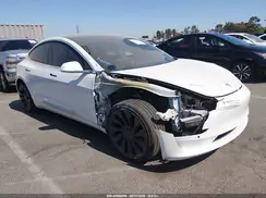 5YJ3E1EA1KF436379 2019 TESLA MODEL 3