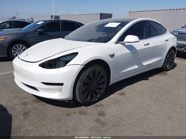 5YJ3E1EA1KF436379 2019 TESLA MODEL 3 - Image 2