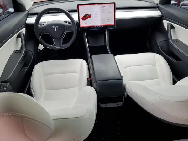 5YJ3E1EA1KF444823 2019 TESLA MODEL 3 - Image 8