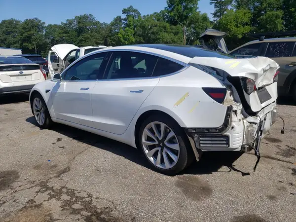 5YJ3E1EA1KF447947 2019 TESLA MODEL 3 - Image 2