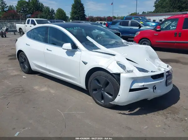 5YJ3E1EA1KF449472 2019 TESLA MODEL 3 - Image 1